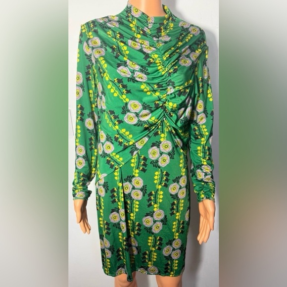 Zara Green Floral Long Sleeve Dress - Picture 10 of 10